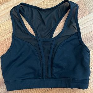Small encewear sports bra w/mesh details
